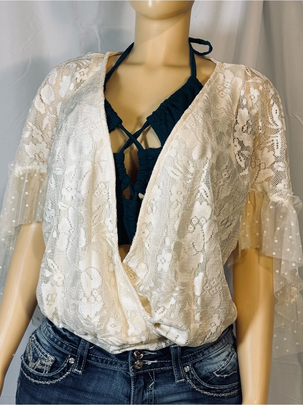 Daytrip Ivory Lace Ruffled Sleeve Surplice Top